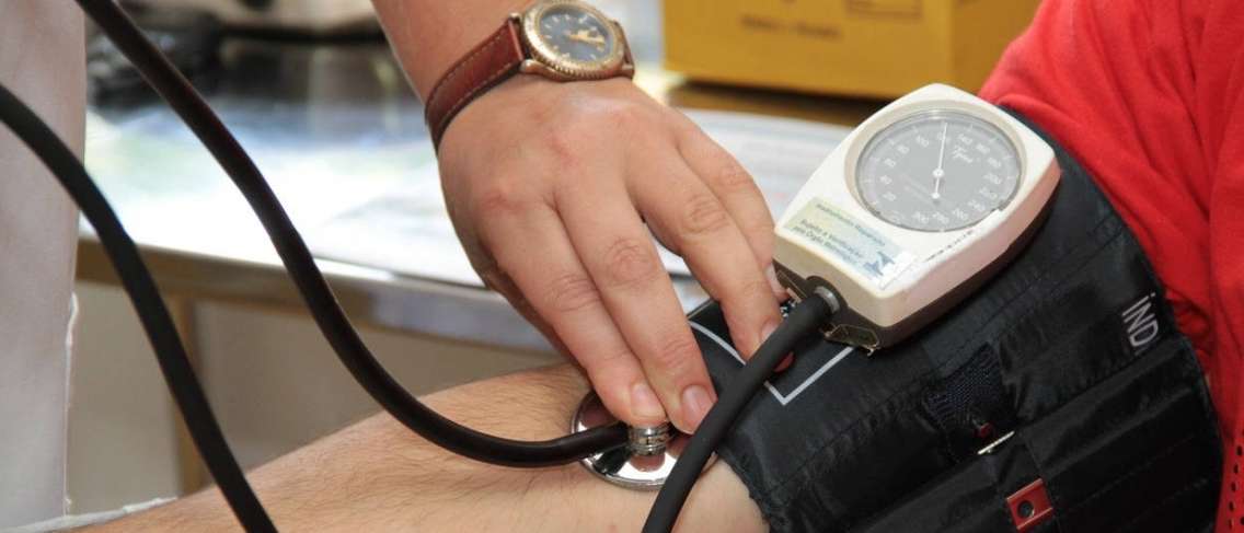 집에서 혈압을 측정하는 방법