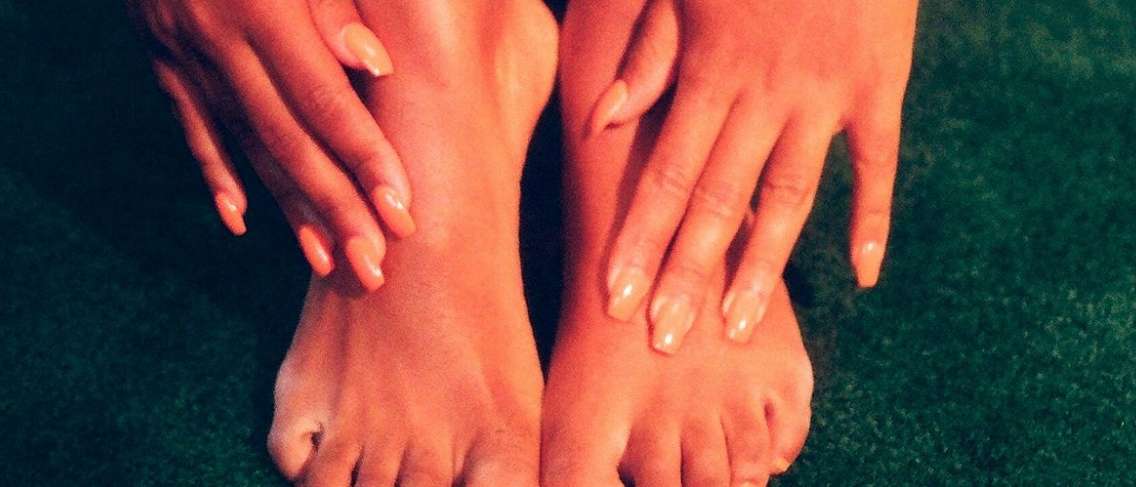 9 manieren om gezwollen voeten bij diabetici te overwinnen