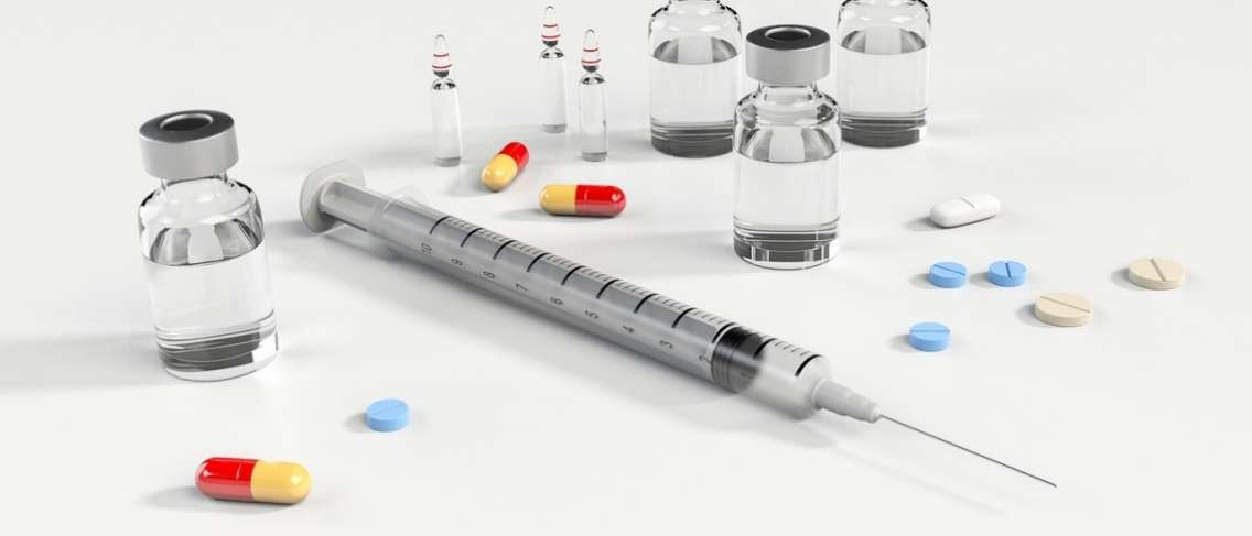 ¿Es mejor inyectarse insulina o tomar medicamentos?