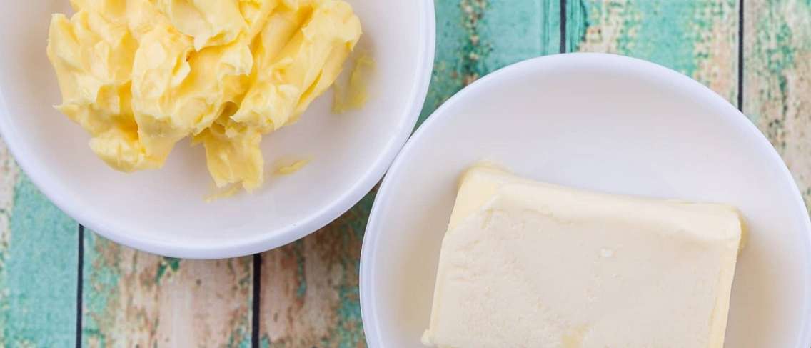 더 건강한 마가린 또는 버터?