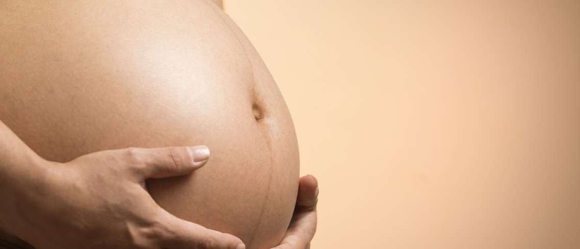 דע את תנועת העובר בנשים בהריון עם מצבי השמנה