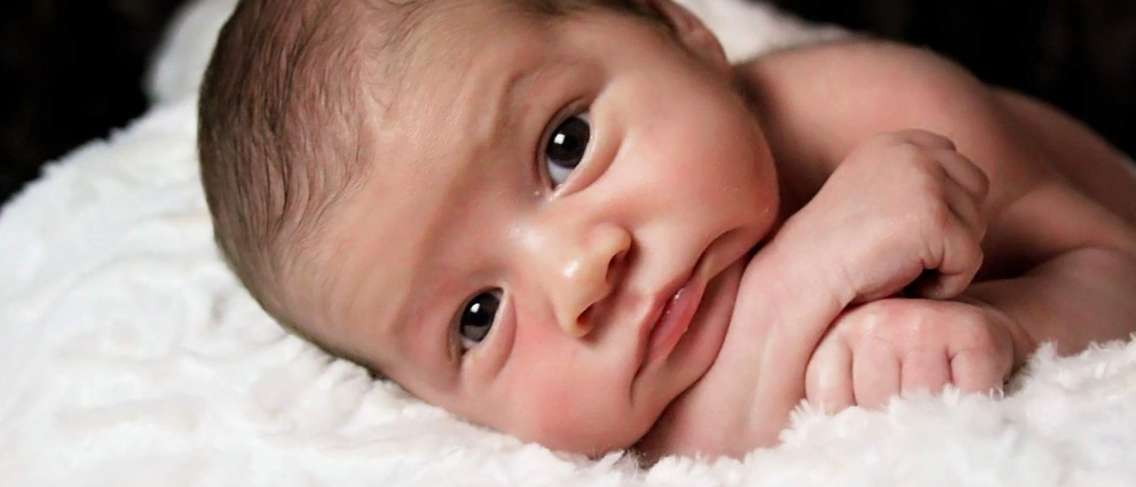 Nabelschnurpflege für Neugeborene, nicht falsch verstehen