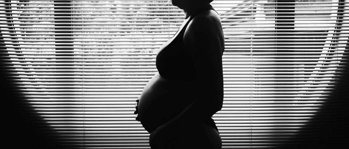סיבות וכיצד למנוע שחור CHAPTER במהלך ההריון