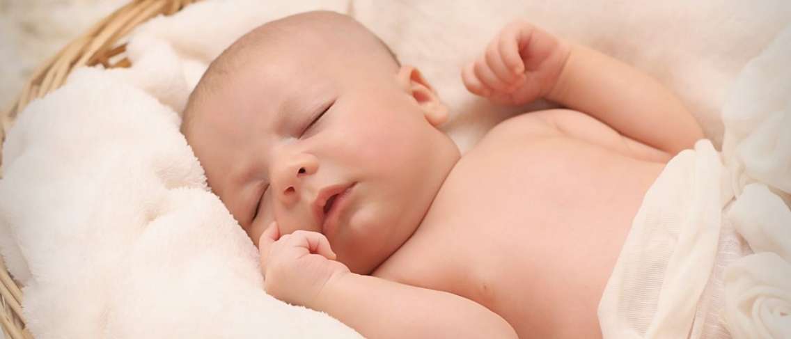 Young Living etherische olie van lavendel kan baby's helpen goed te slapen